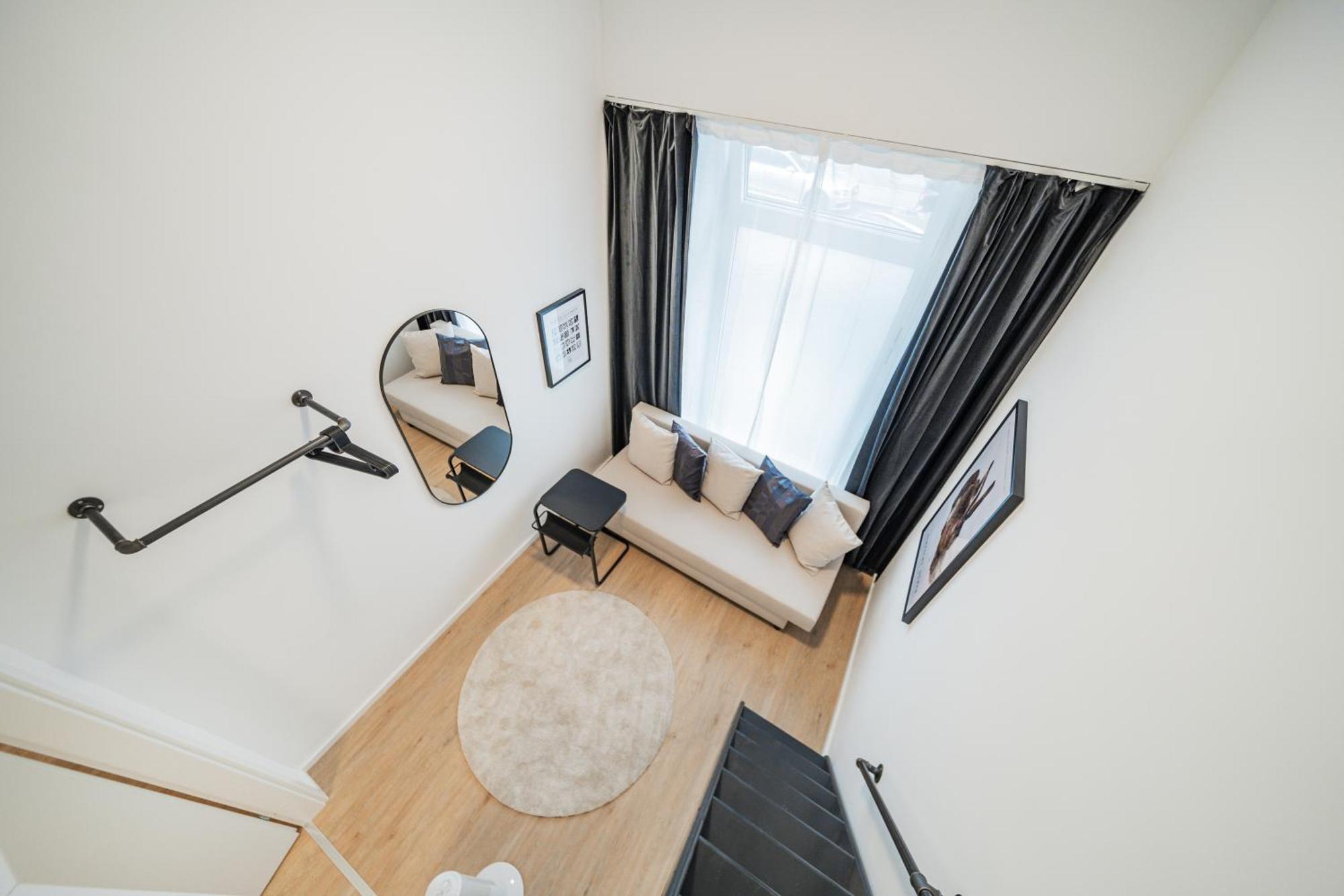 Chic Central City Rooms By Home2 Vienna Exterior photo